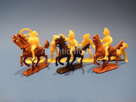 Солдатики 1/32 Hofler Ковбои Желтый цвет 7 фигур в 7 поз №6 4