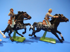 Солдатики 1/32 Britains Кавалеристы южан Раритет 4