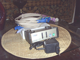 KVM ПЕРTКЛЮЧАТЕЛЬ ATEN