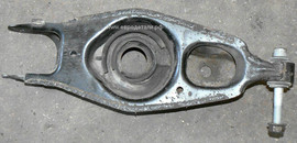 Рычаг нижний задний 04782598AC Chrysler 300C Magnum 3