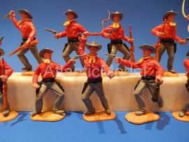 Солдатики 1/32 Timpo Ковбои Первый набор 12 фигур 9