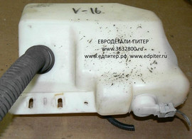 Бачок омывателя стекла Chrysler Dodge Intrepid 4