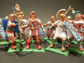 Солдатики 1/32 DSG Преторианцы в бою 12 шт 6 поз