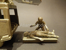 Солдатики 1/32 Atlantic Медицинский джип США 7