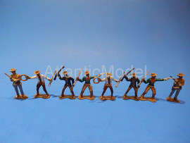 Солдатики 1/32 ??? Ковбои пешие 8 фигур в 4 позах 2