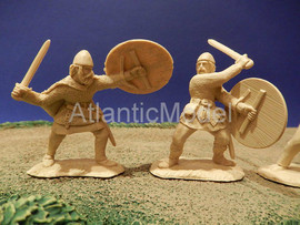 Солдатики 1/32 CONTE Викинги 3 шт Второй комплект 3