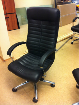 Продаю кресло для руководителя Orion Steel Chronome LE-A