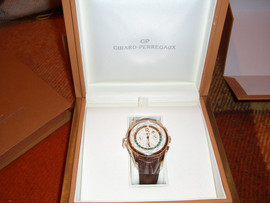 Продам мужские золотые часы GIRARD-PERREGAUX.
