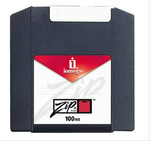 Поступили в продажу магнитные диски Iomega Zip100