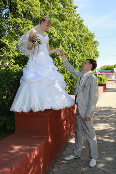 Продам красивое свадебное платье 4