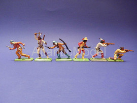 Солдатики 1/32 Britains Индейцы Апачи пешие 1971 г 2