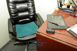 Коврик -сидушка-подушка для авто и офисных кресел лечебный