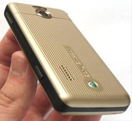 Новый Sony Ericsson G700 Sandy Brown(Ростест,оригинал,полный ком 4