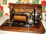 Швейная машинка Кайзер