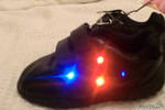Новые мигающие кроссовки за 400 руб