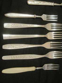 Столовые приборы