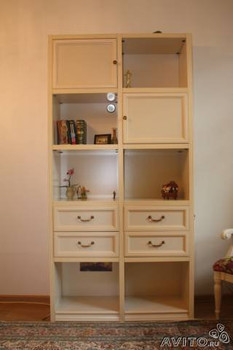 Итальянский стеллаж