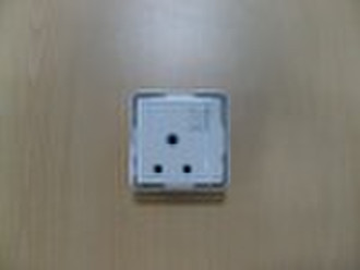 13A socket and switch