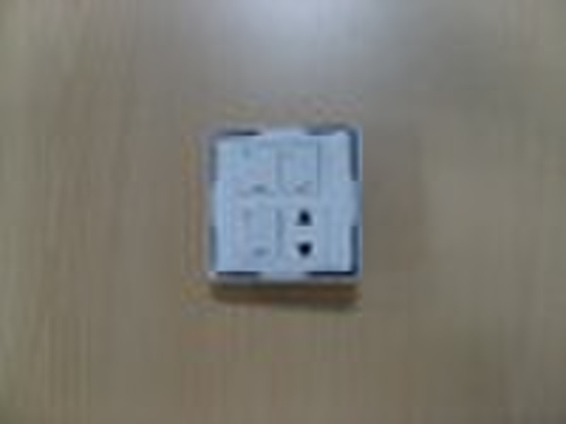 3+1 socket and switch