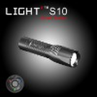 Dimming LED flashlight