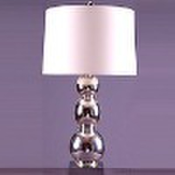 Cloth shade glass holder table lamp