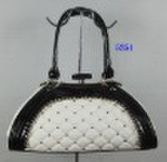 2011 FASHION LEATHER HANDBAG