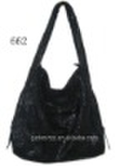 2011 FASHION TOTE HANDBAG