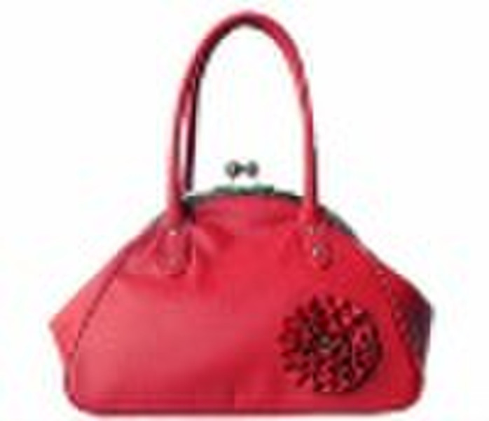 Woman fashion shoulder handbag