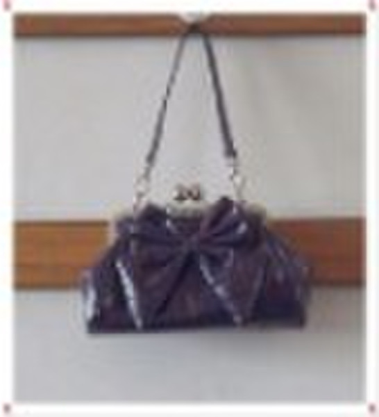 Ladies' fashion evening bag