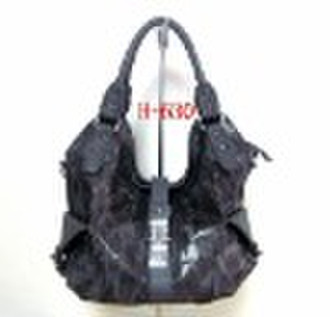 Women's fashion handbag