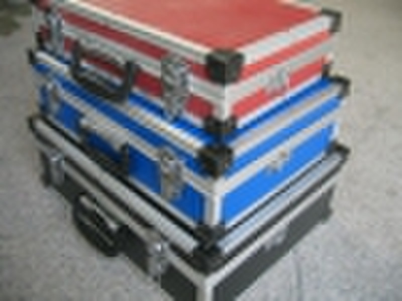 Aluminum Tool cases of three pieces