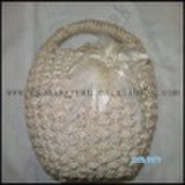 Lady's flower straw bag