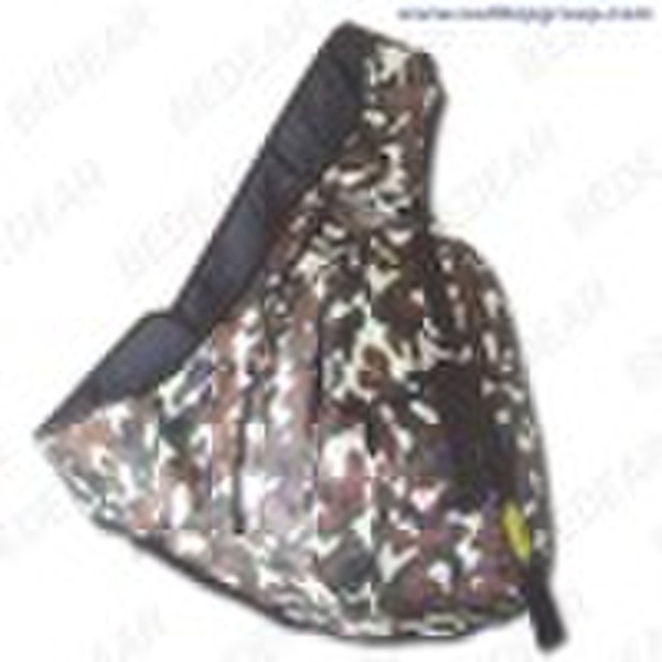 triangular school bag