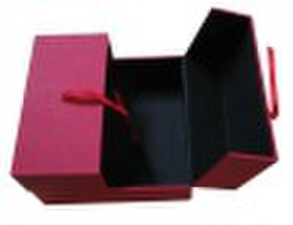 Paper moving boxes with ribbon