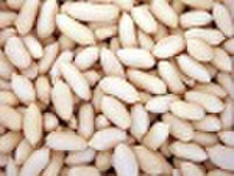 Blanched peanuts