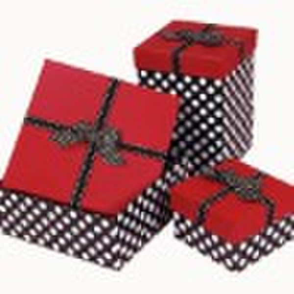 Paper gift box