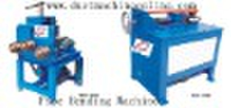 Pipe bending machine
