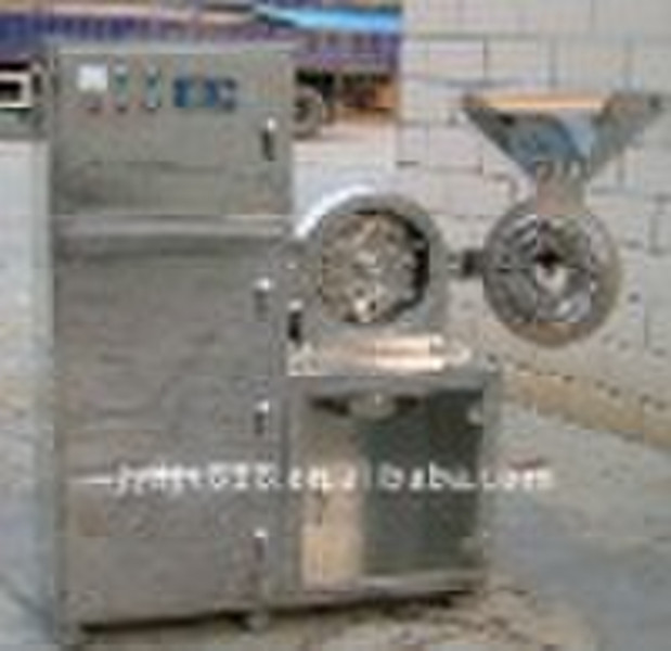 Dust collecting crushing set