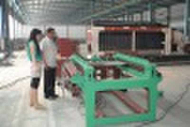 Hexagonal wire netting weaving machine
