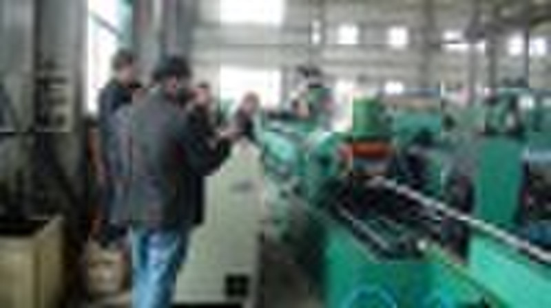 Quality and efficient  centerless  turning machine