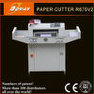 Hydraulic paper cutter