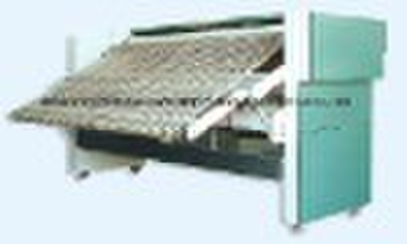 Automatic sheet folding machine