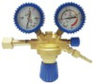 Oxygen pressure regulator