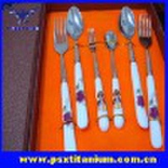 HOT   Titanium tableware