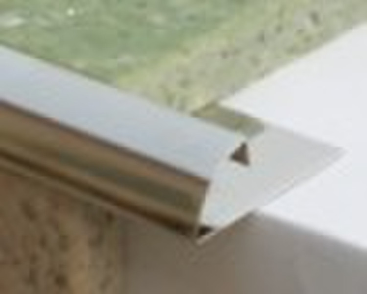 Stainless steel tile trim