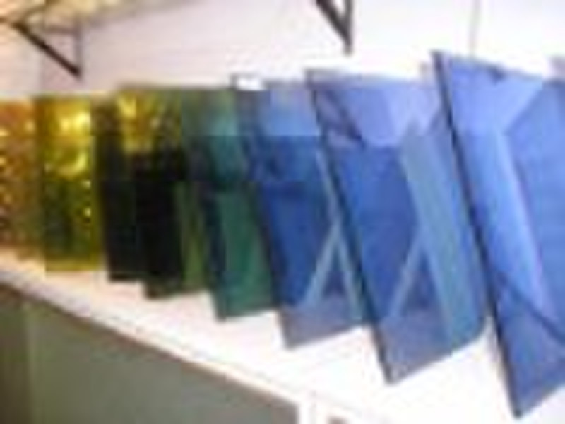 reflektierendes Glas / Glas-