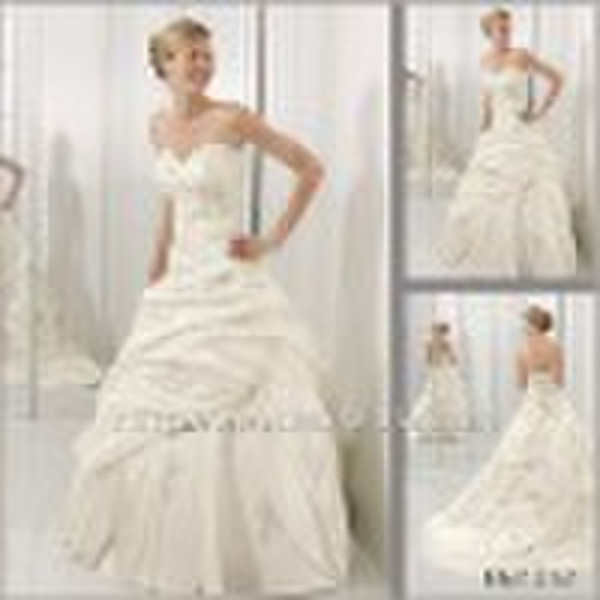 2010 Long-tail ball gown  satin  wedding dress wed