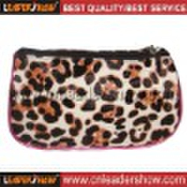 newest design and fashion cosmetic bag