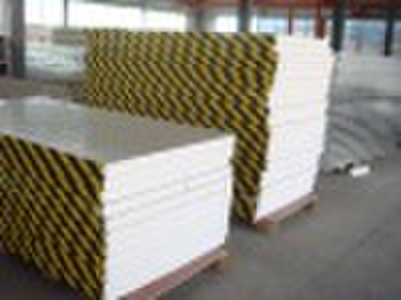 EPS sandwich panel with pattern