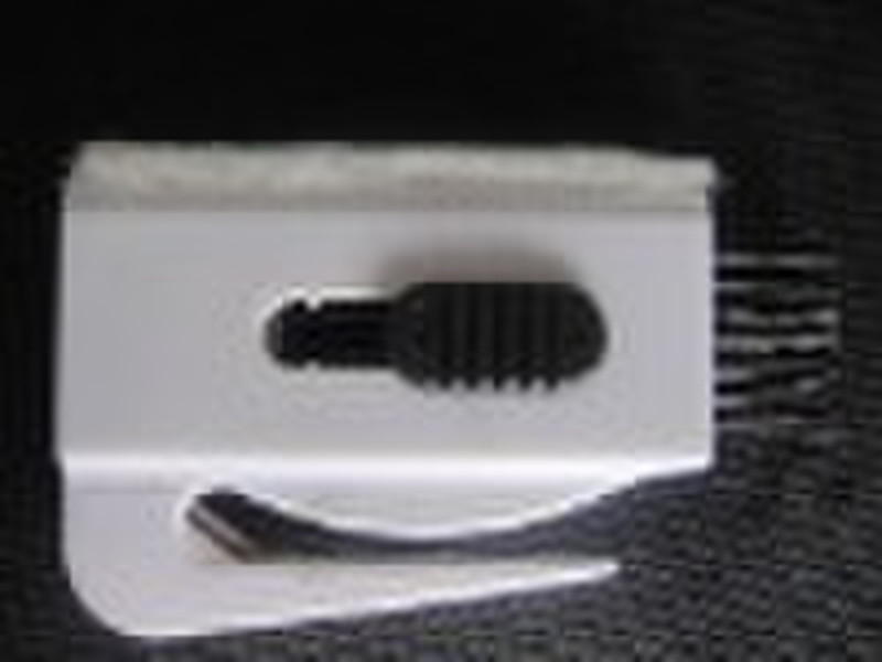 Retractable Keyboard Brush